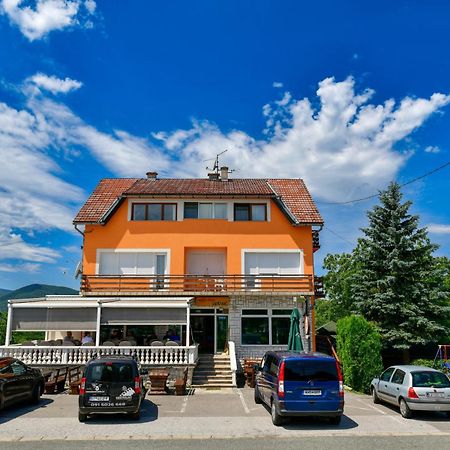 Accommodation "Old Town Dreznik" ラコヴィツァ エクステリア 写真