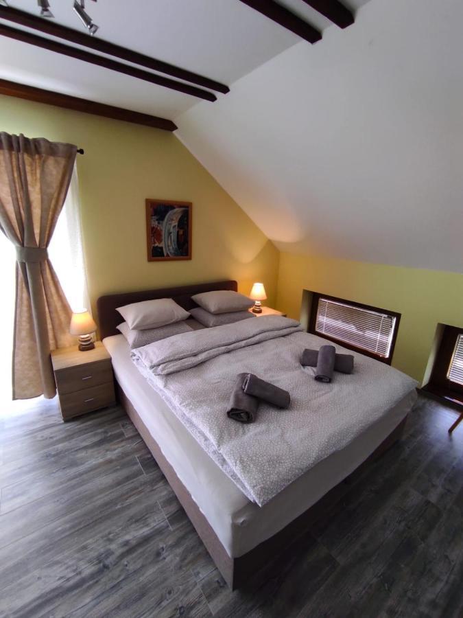 Accommodation "Old Town Dreznik" ラコヴィツァ エクステリア 写真